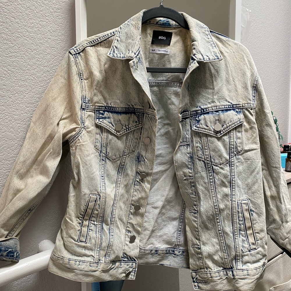 BDG size S acid wash denim Jacket
